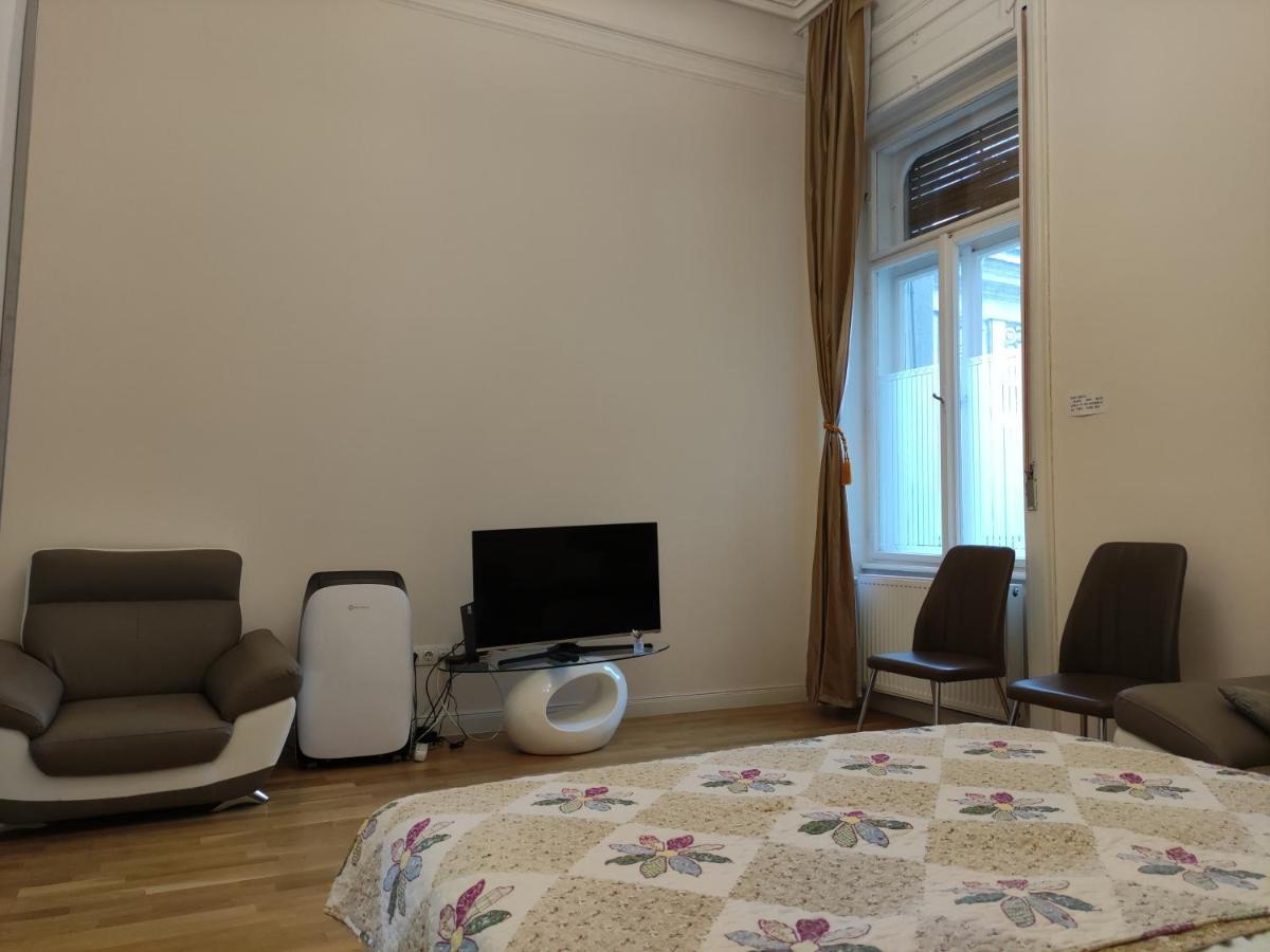 Falk Miksa Apartment Βουδαπέστη Εξωτερικό φωτογραφία